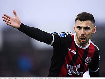 Waterford snap up ex-Bohs midf...